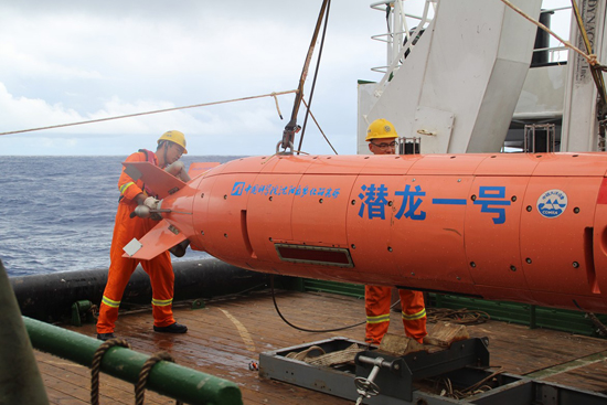 完成使命，回收至后甲板 