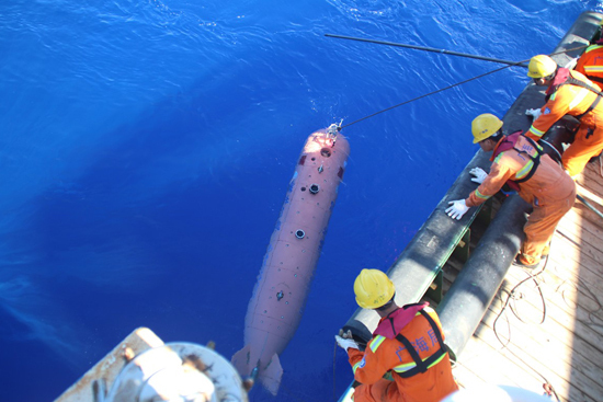 潜龙一号,潜器,多金属结核